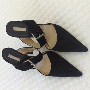 Michael Kors black suade pump. Size 7.5